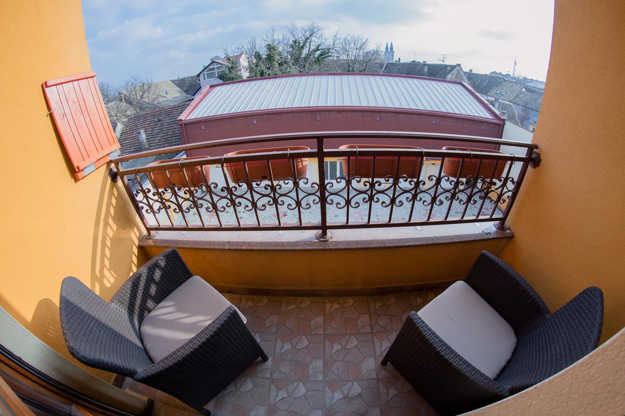 Apartman U Srcu Grada Sombor Extérieur photo